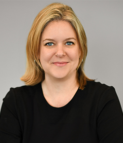 Jennifer Bickel headshot